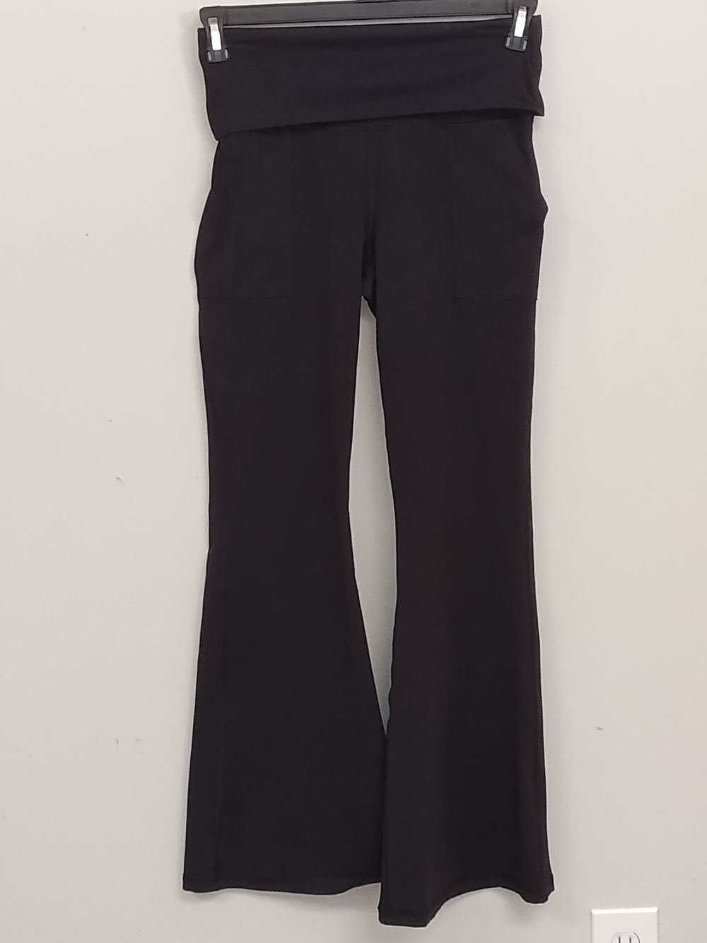 Aerie Offline The Hugger Fold Over High-Waist Black Flare Stretch Yoga Pants M